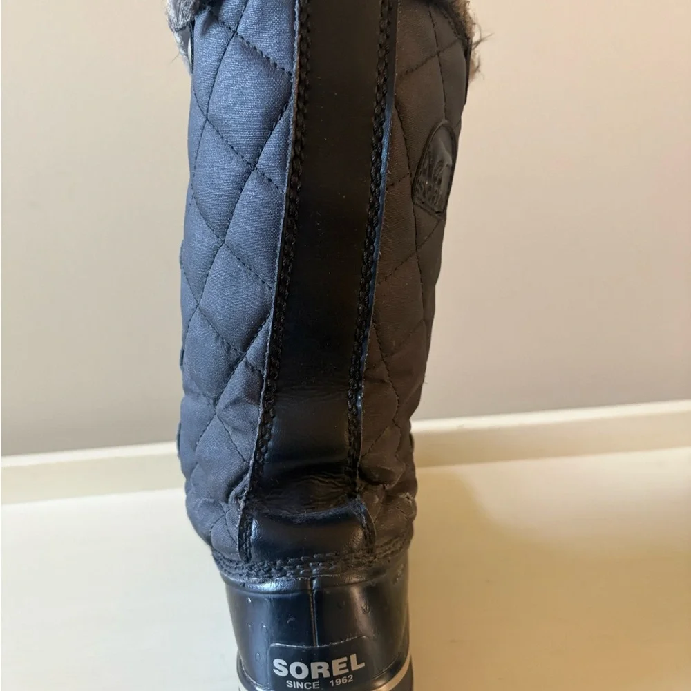SOREL Joan of Arc winter boots. - Picture 7 of 12
